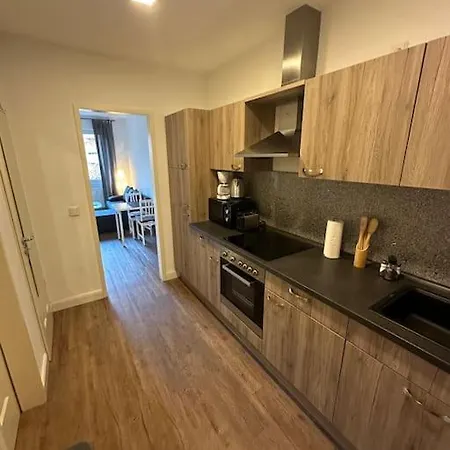 Charmante In Uni Naehe Apartament