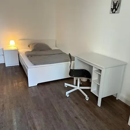 Charmante In Uni Naehe Apartment *